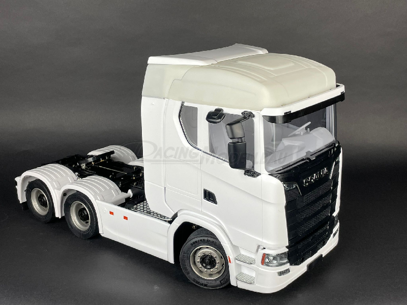 Scania 770S middle size roof with spoilers